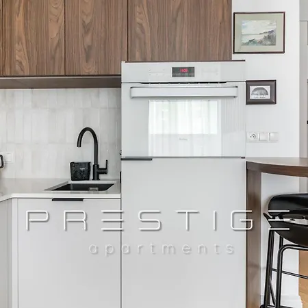Prestige - Starowiejska 10 דירה גדינייה